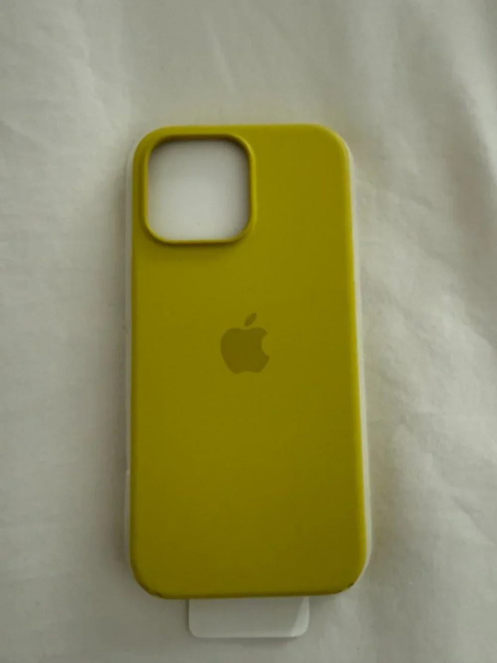 Apple iPhone 16 Pro Max Silicone Case - Yellow